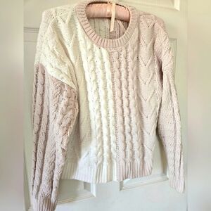 SOFT PULLOVER SWEATER BLOCK COLOR TAN/WHITE M